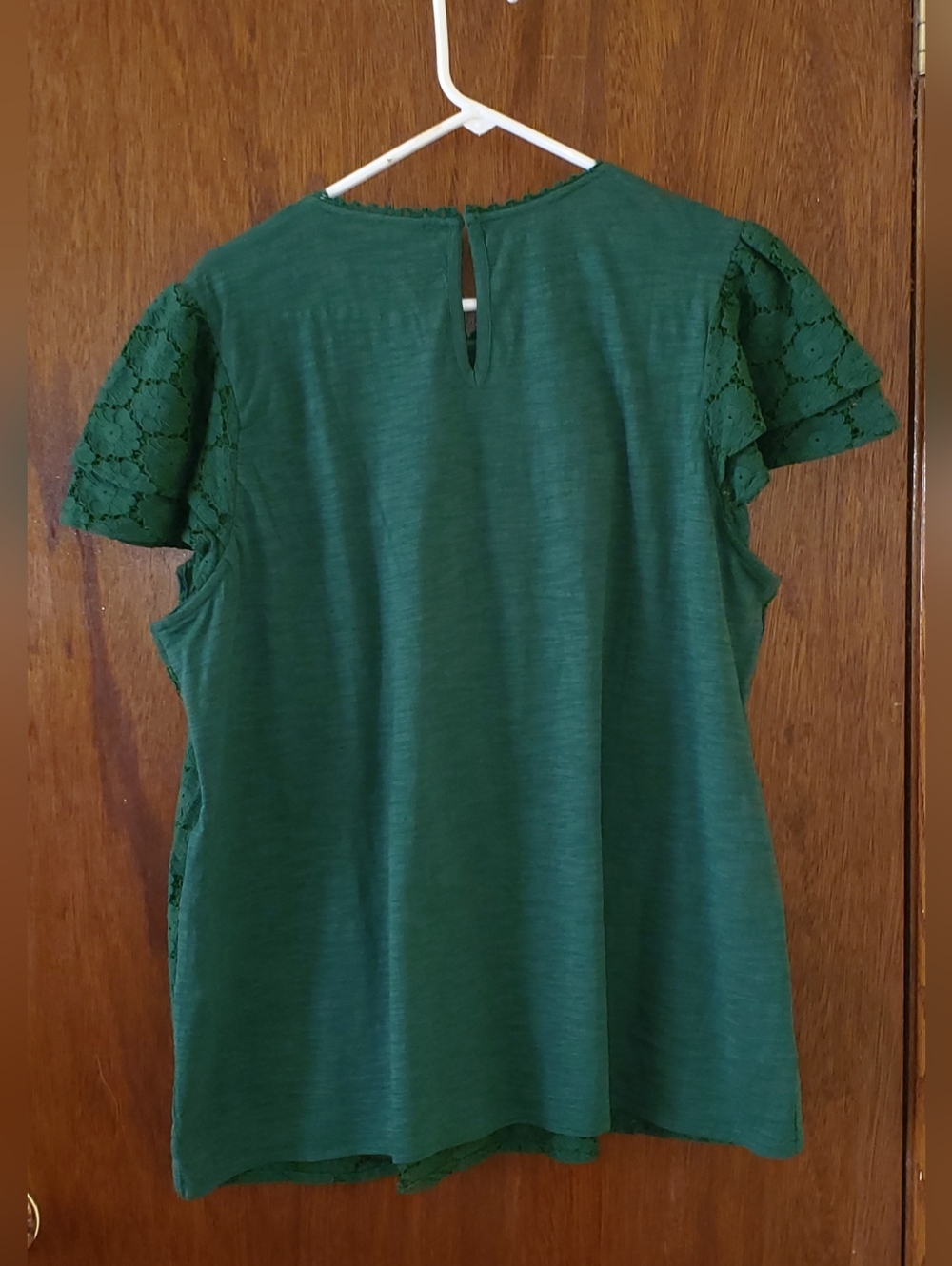 Lane Bryant Green Lace Flutter-Sleeve Blouse Sz 14/16 - Picture 3 of 3